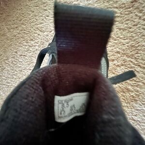 Vans Sneakers 8.5. Worn once.